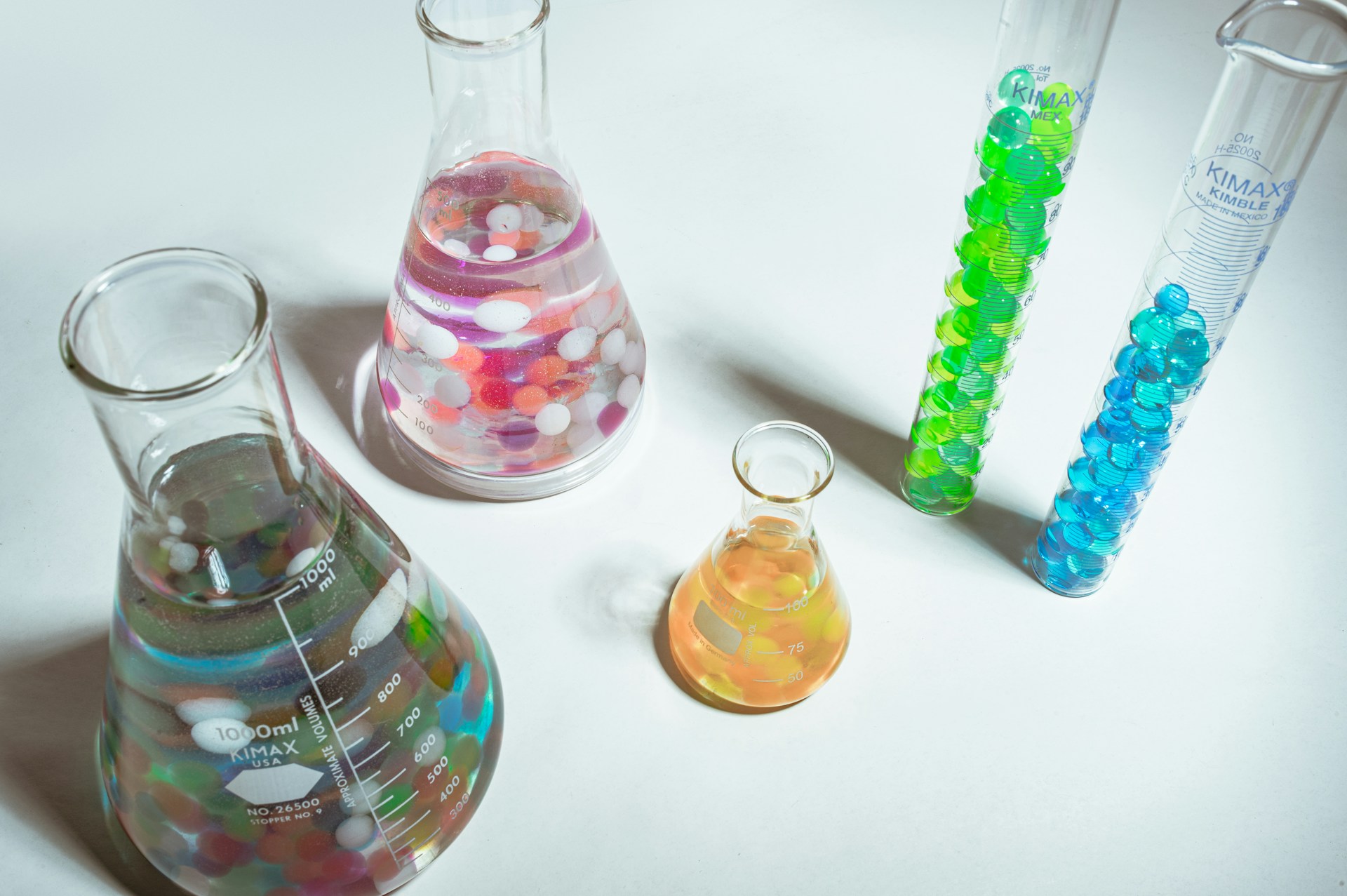 معدات كيميائية 2